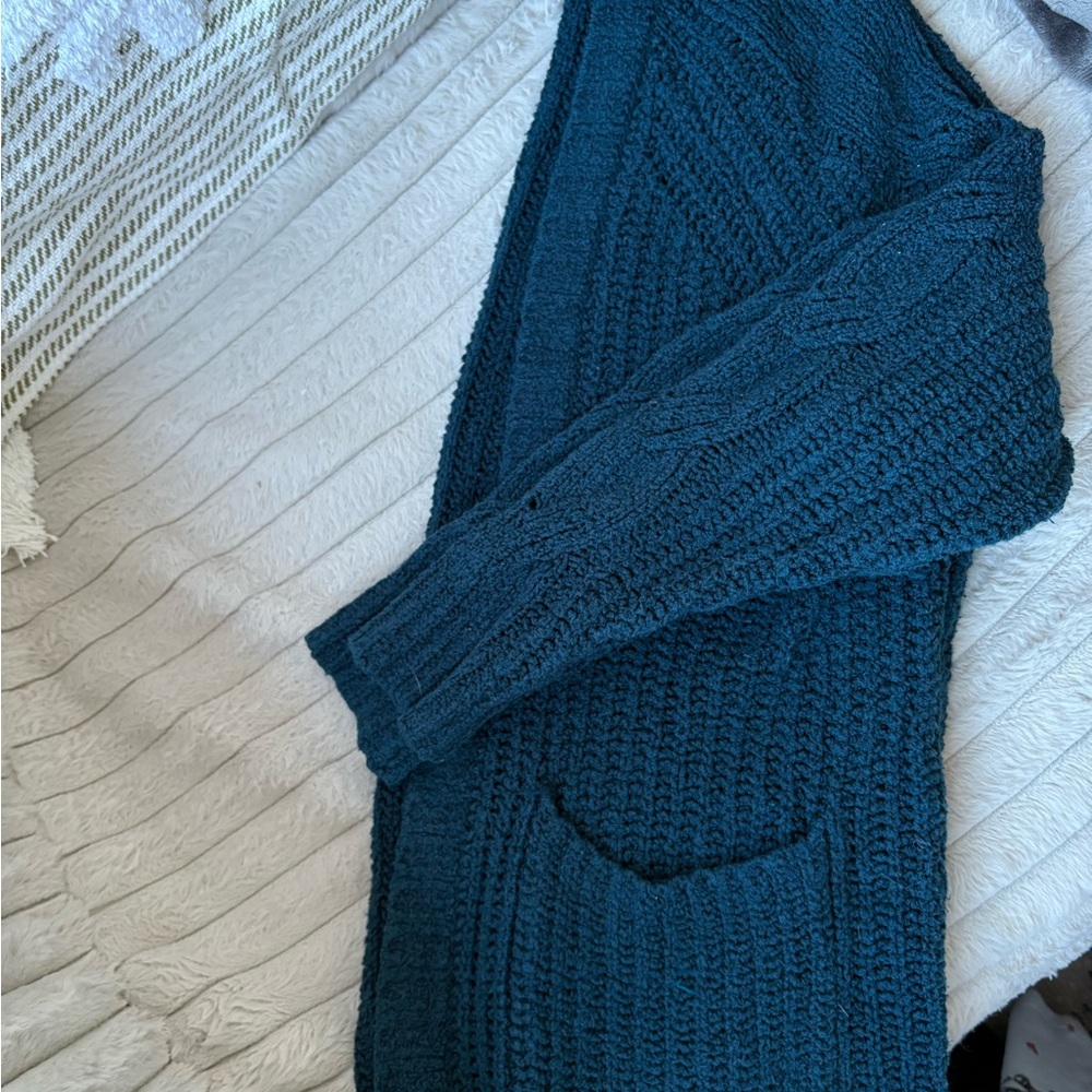 American Eagle Outfitters Teal Knit Cardigan